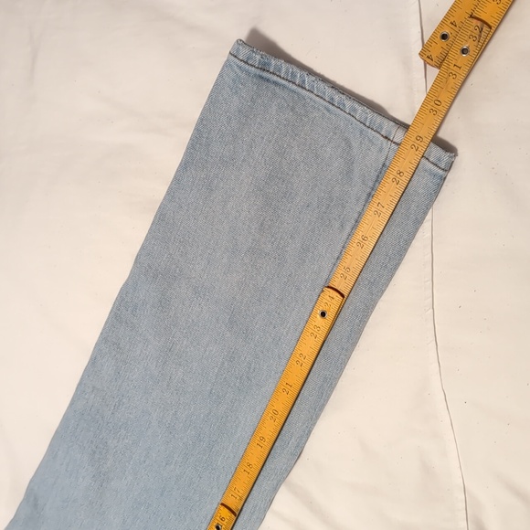 Aritzia Denim Forum The Arlo Hi-Rise Straight Jean 30L - Picture 11 of 11